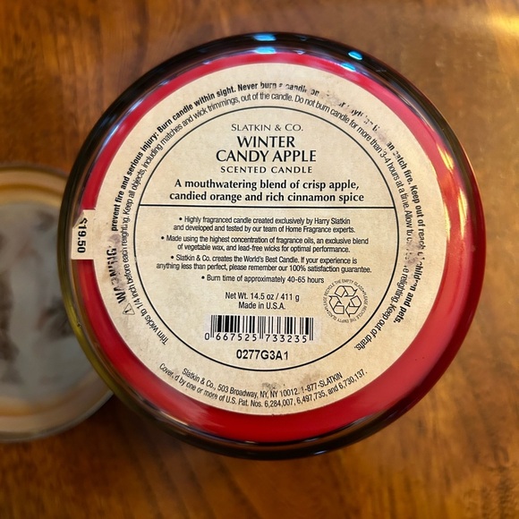 Bath & Body Works Winter Candy Apple Candle 14.5oz NEW! - Picture 3 of 7